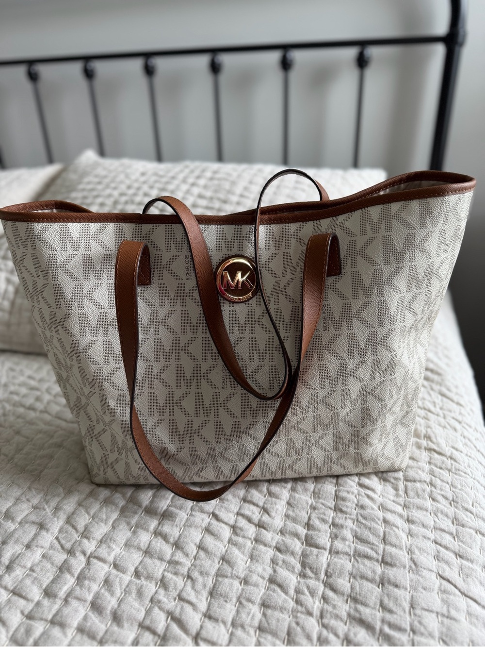 Michael Kors Cream/tan Coated Canvas /leather Signature Logo Large Tote.